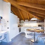 Casa Agatha Lenno- Luxury Air Conditioned Village By Italian * Lenno