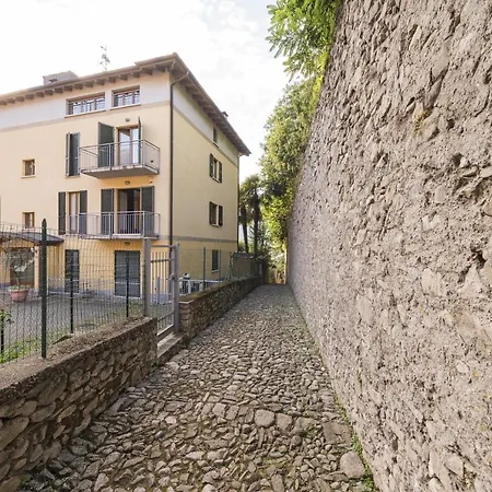 Casa Agatha Lenno- Luxury Air Conditioned Village By Italian דירה