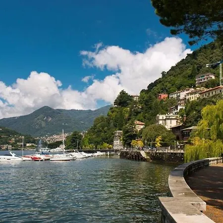 Casa Agatha Lenno- Luxury Air Conditioned Village By Italian דירה