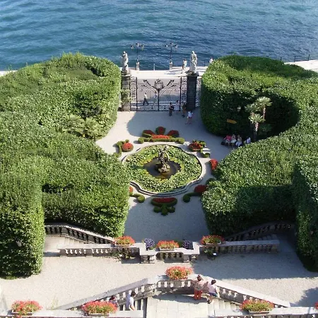 Casa Agatha Lenno- Luxury Air Conditioned Village By Italian